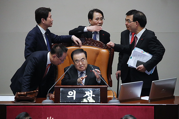 제목 노출 영역입니다 이미지