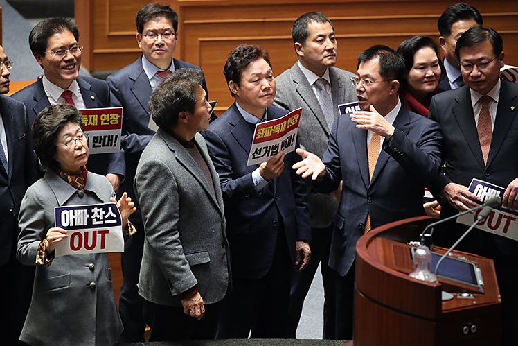제목 노출 영역입니다 이미지
