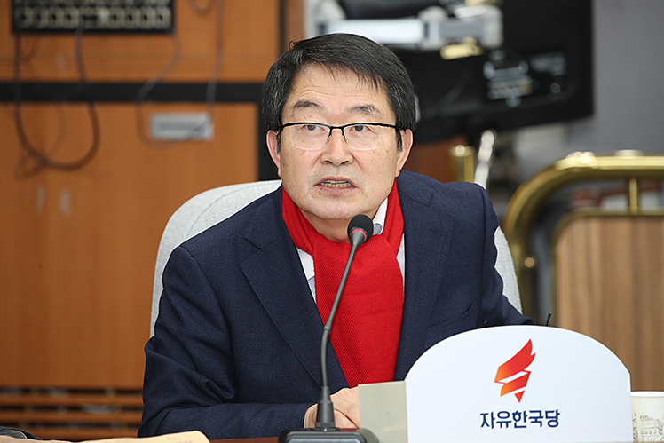 제목 노출 영역입니다 이미지