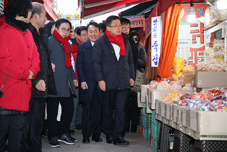 제목 노출 영역입니다 이미지