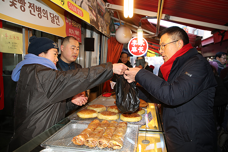 제목 노출 영역입니다 이미지