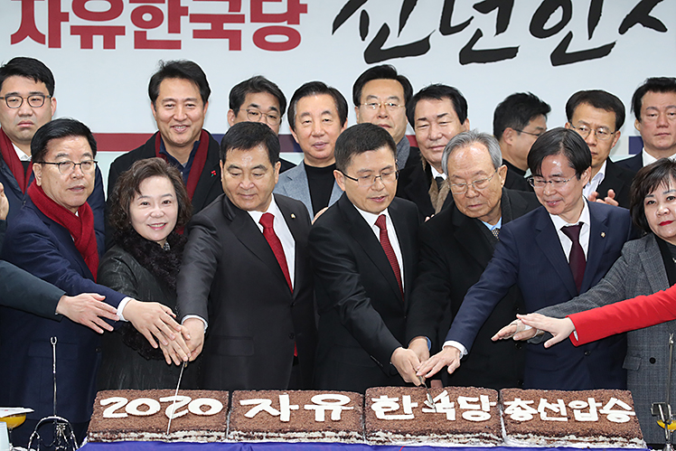제목 노출 영역입니다 이미지