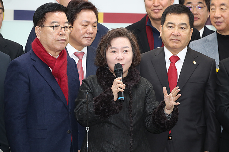 제목 노출 영역입니다 이미지