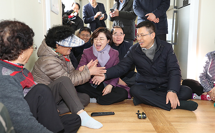 제목 노출 영역입니다 이미지