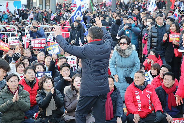 제목 노출 영역입니다 이미지