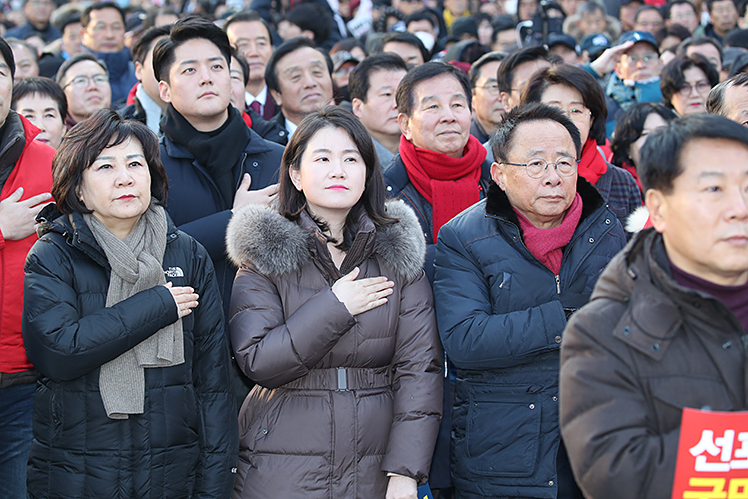 제목 노출 영역입니다 이미지
