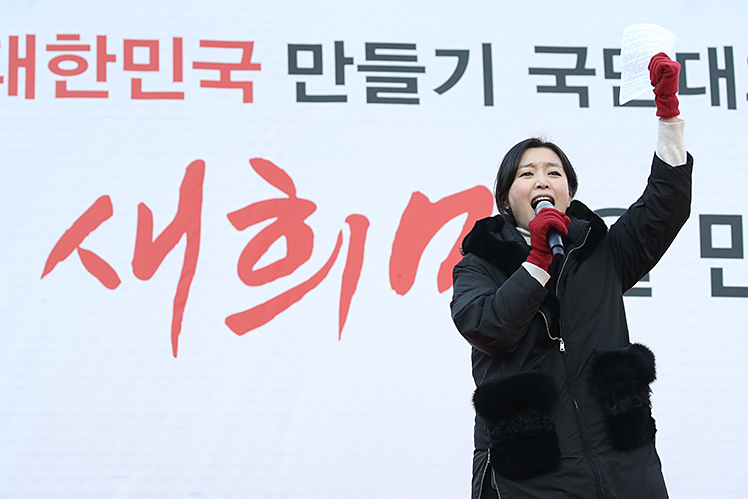제목 노출 영역입니다 이미지