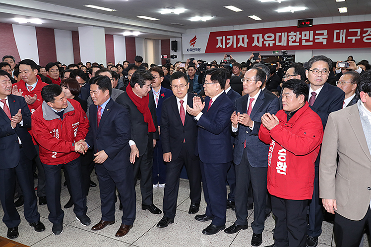 제목 노출 영역입니다 이미지