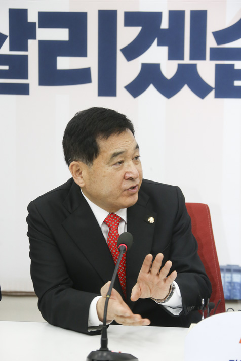제목 노출 영역입니다 이미지
