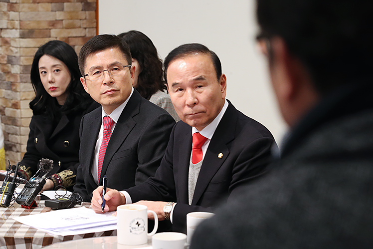 제목 노출 영역입니다 이미지