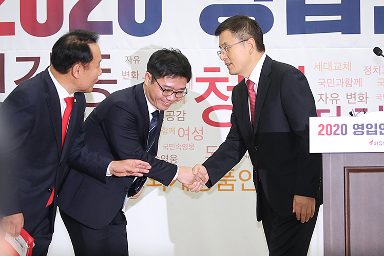 제목 노출 영역입니다 이미지