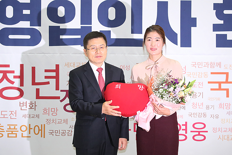제목 노출 영역입니다 이미지