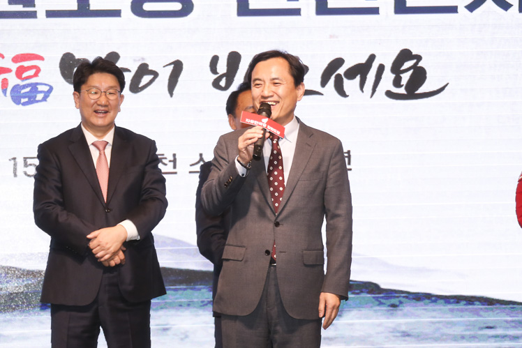 제목 노출 영역입니다 이미지