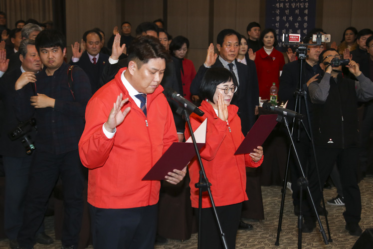 제목 노출 영역입니다 이미지