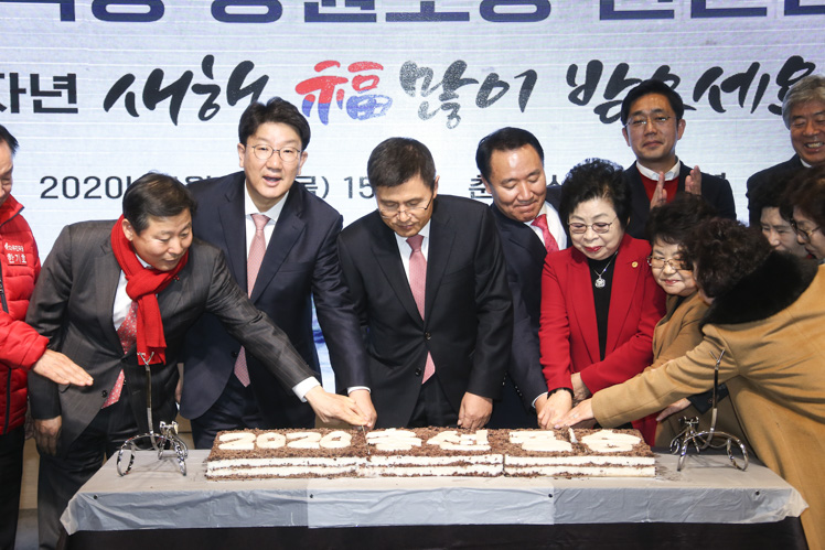 제목 노출 영역입니다 이미지