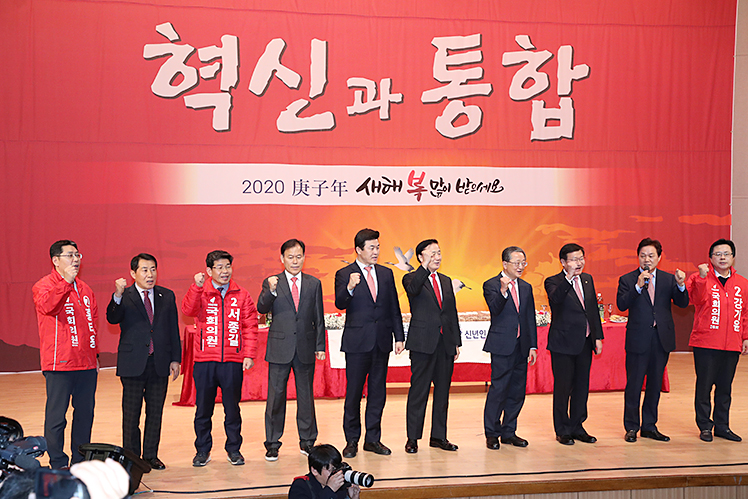 제목 노출 영역입니다 이미지
