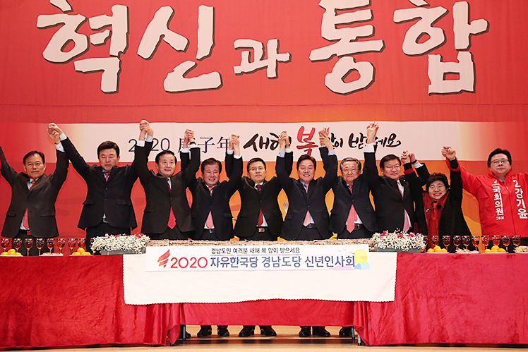 제목 노출 영역입니다 이미지