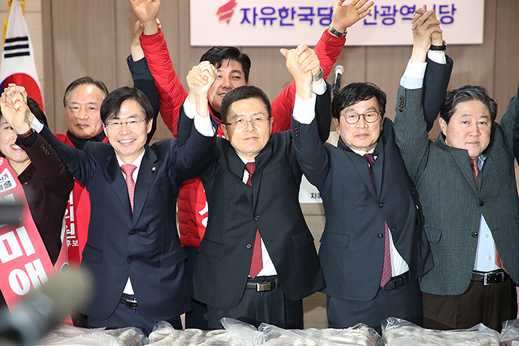 제목 노출 영역입니다 이미지