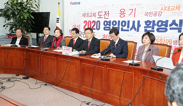 제목 노출 영역입니다 이미지