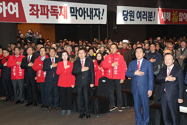 제목 노출 영역입니다 이미지