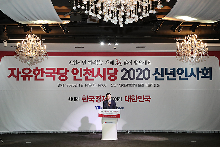 제목 노출 영역입니다 이미지