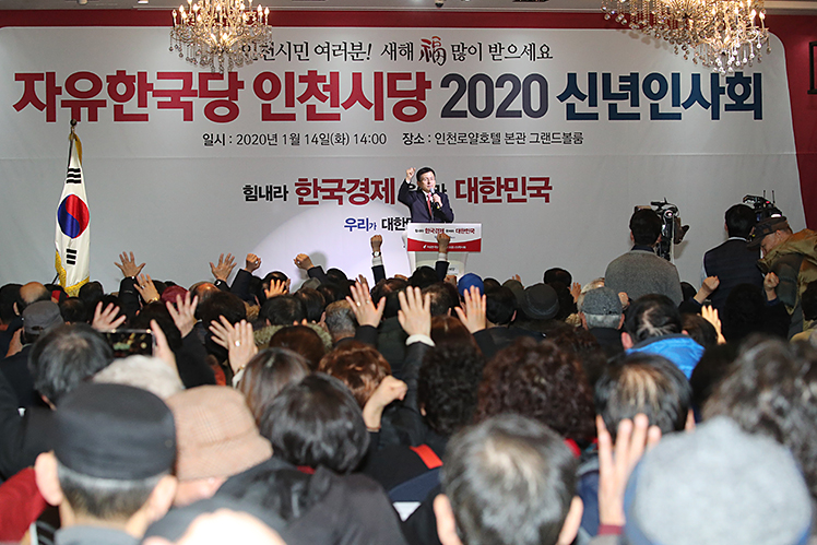 제목 노출 영역입니다 이미지