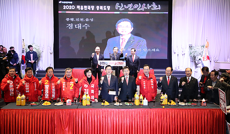 제목 노출 영역입니다 이미지