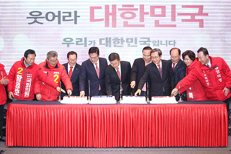 제목 노출 영역입니다 이미지