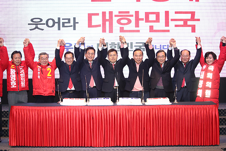 제목 노출 영역입니다 이미지