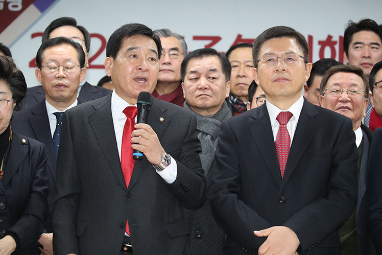 제목 노출 영역입니다 이미지