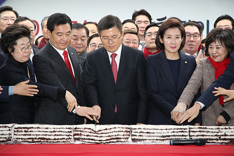 제목 노출 영역입니다 이미지