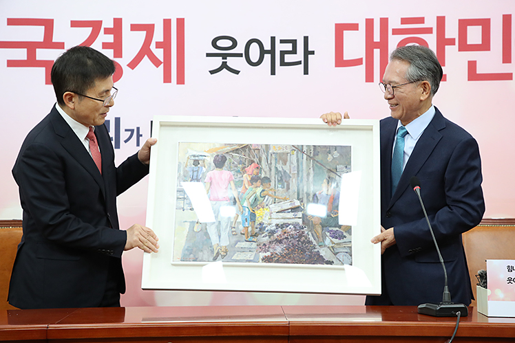 제목 노출 영역입니다 이미지