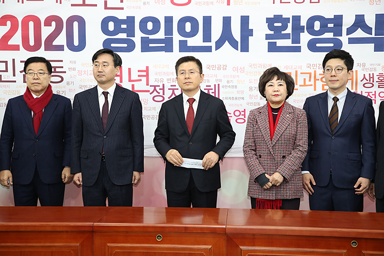 제목 노출 영역입니다 이미지