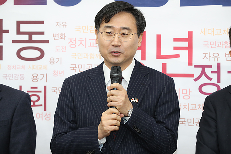 제목 노출 영역입니다 이미지