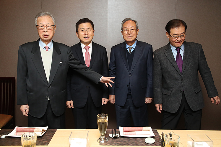 제목 노출 영역입니다 이미지