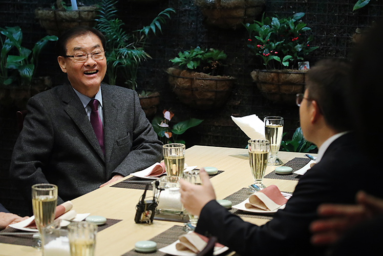 제목 노출 영역입니다 이미지