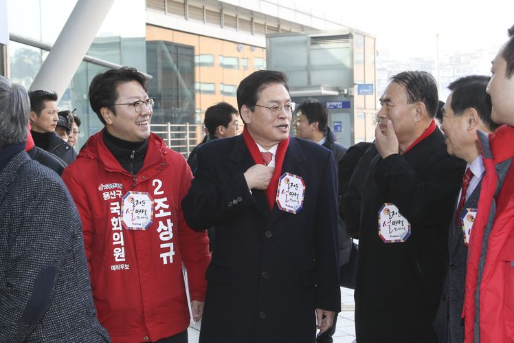 제목 노출 영역입니다 이미지
