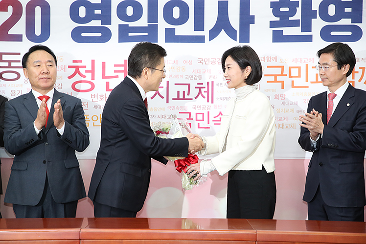 제목 노출 영역입니다 이미지