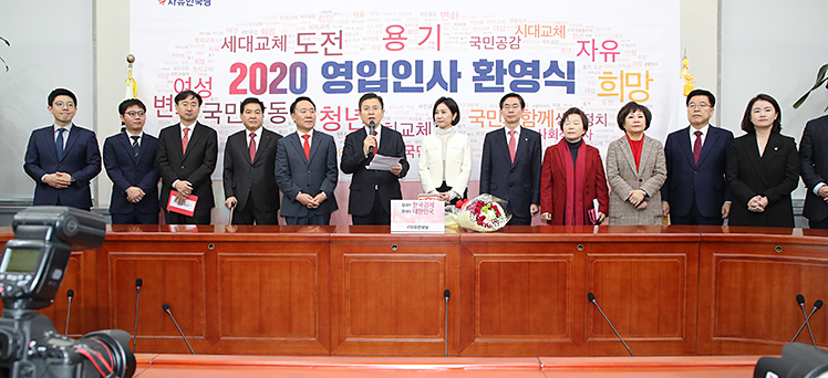 제목 노출 영역입니다 이미지