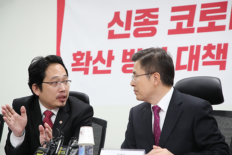 제목 노출 영역입니다 이미지