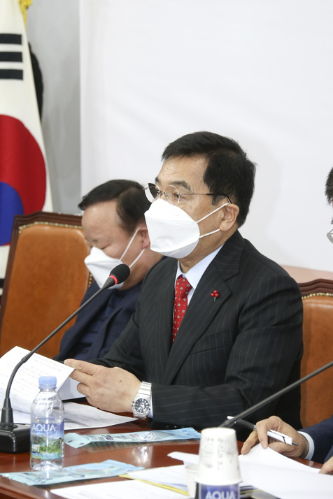 제목 노출 영역입니다 이미지