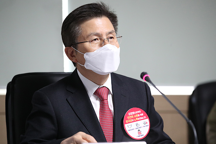 제목 노출 영역입니다 이미지