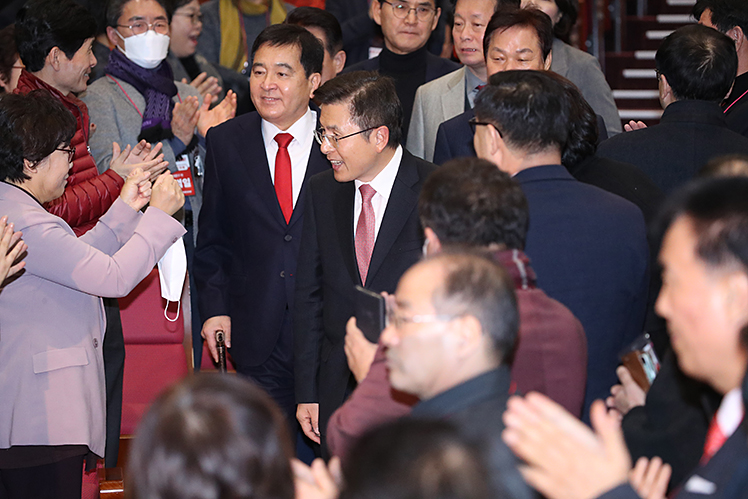제목 노출 영역입니다 이미지