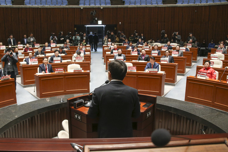 제목 노출 영역입니다 이미지