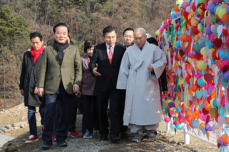 제목 노출 영역입니다 이미지