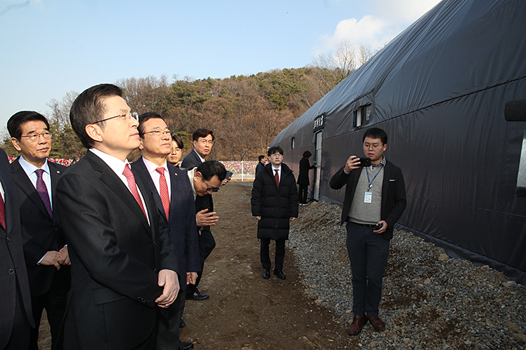 제목 노출 영역입니다 이미지