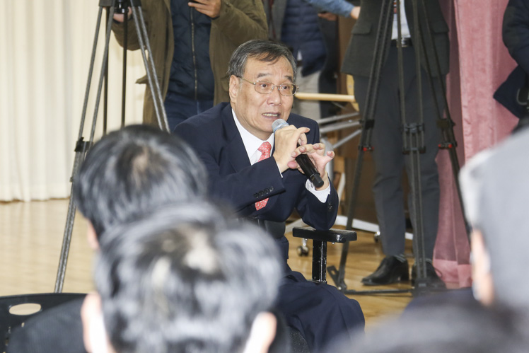 제목 노출 영역입니다 이미지