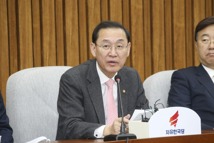 제목 노출 영역입니다 이미지