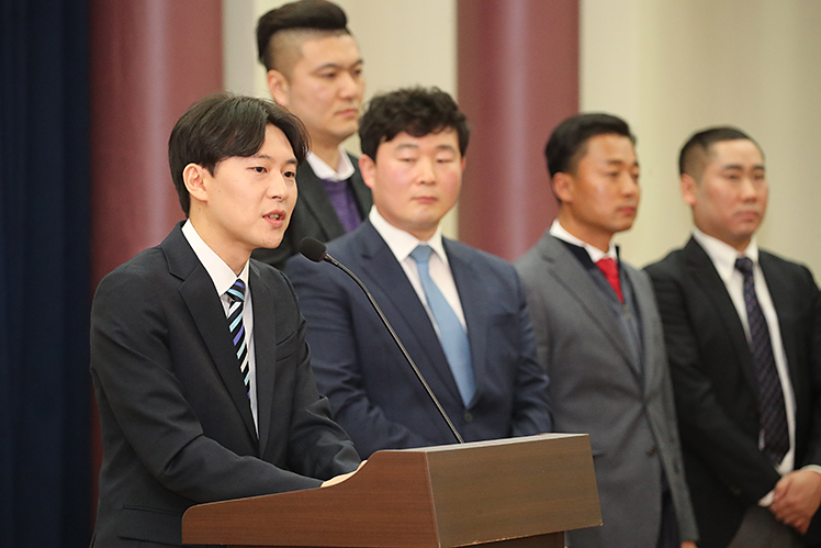 제목 노출 영역입니다 이미지