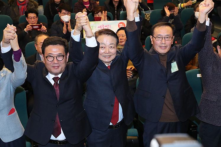 제목 노출 영역입니다 이미지